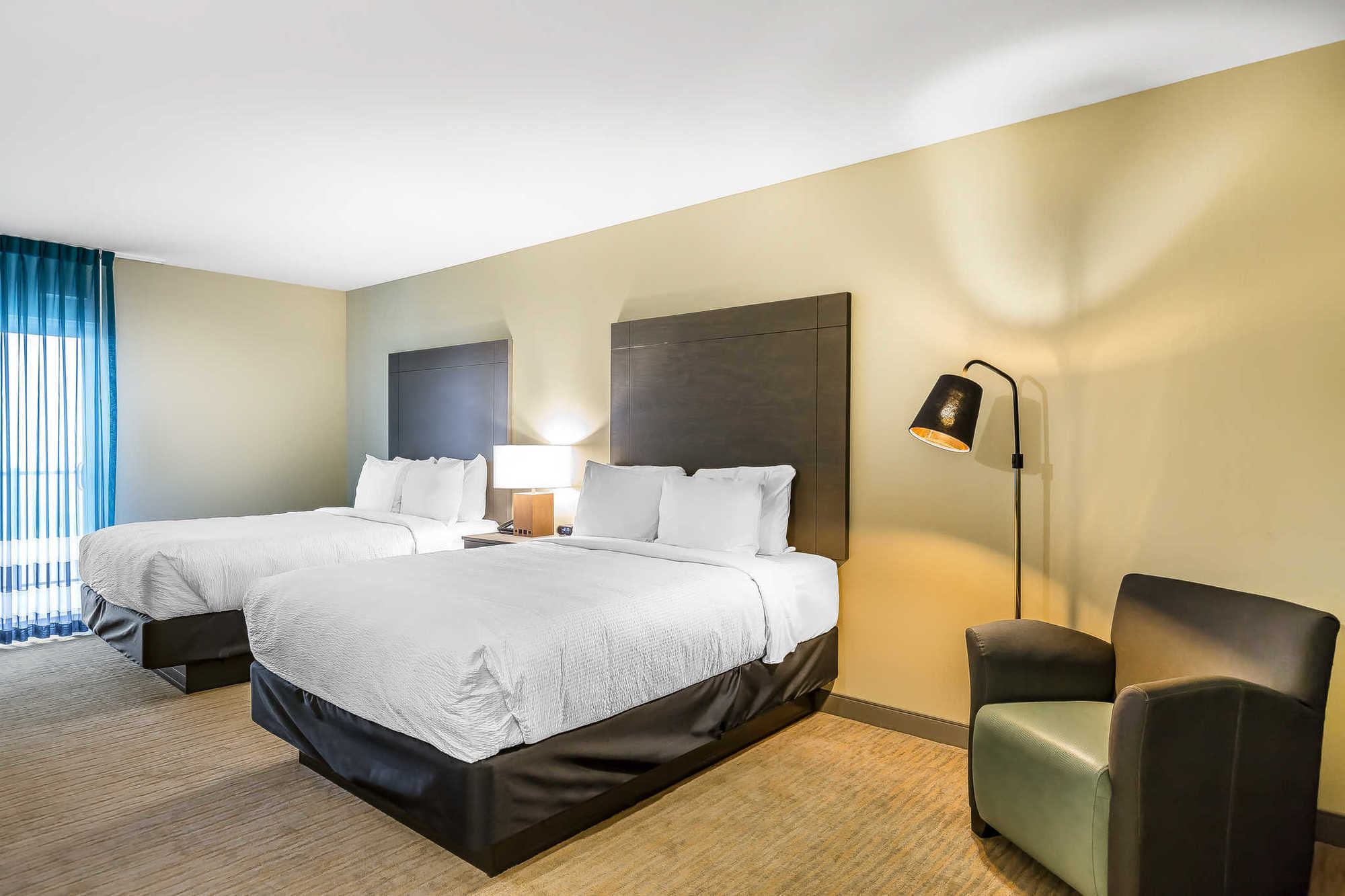 Marina Bay & Suites, Ascend Collection