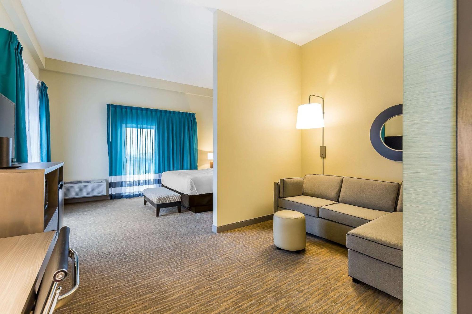 Marina Bay & Suites, Ascend Collection Hotel 3*